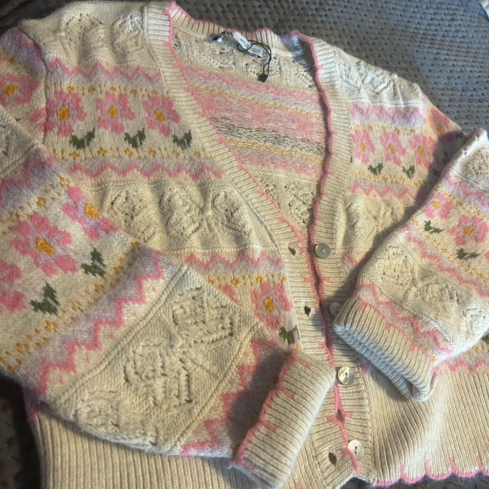 Zara Pink and Cream Floral Cardigan